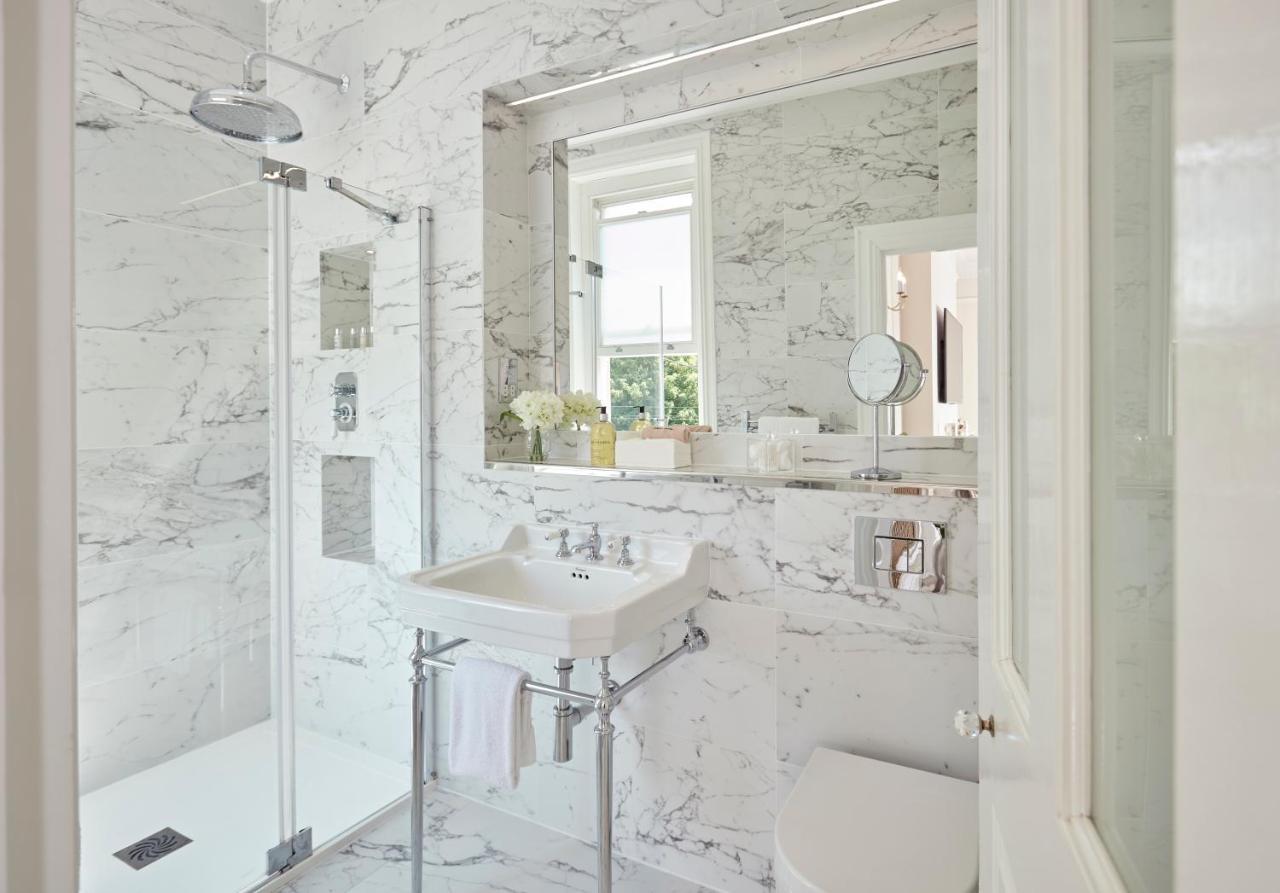 Bathen House Boutique Hotel Εξωτερικό φωτογραφία Bathroom