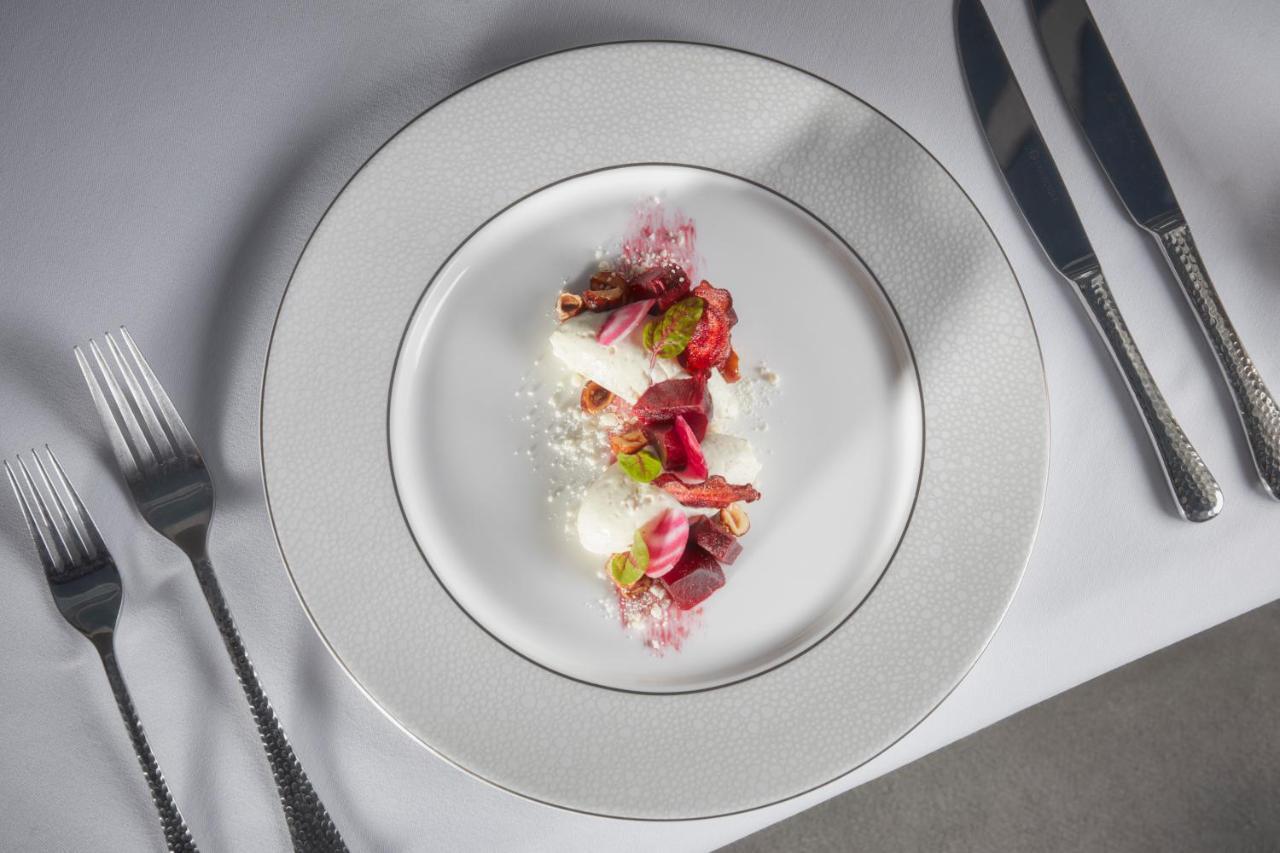 Bathen House Boutique Hotel Εξωτερικό φωτογραφία A salad
